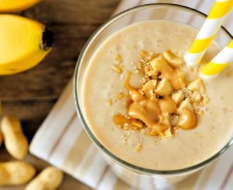 Chunky Monkey Smoothie for Cancer Zodiac Sign