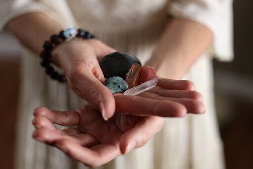 best crystals for hypnosis