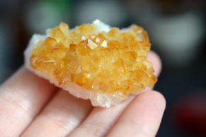 Citrine crystal for holiday stress relief